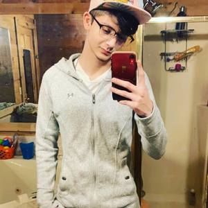 Meet your Posher, Ethan